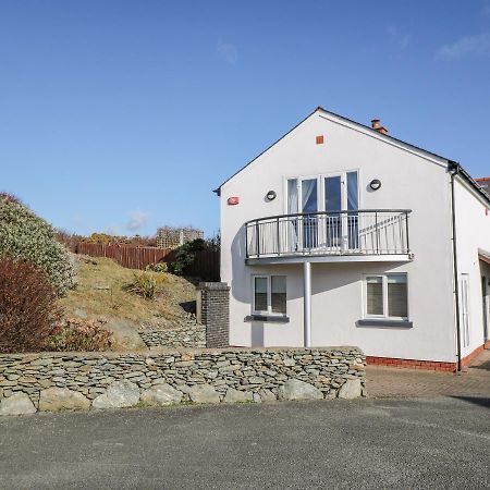 Bay View Villa Holyhead Exterior foto