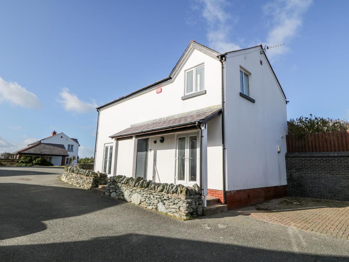Bay View Villa Holyhead Exterior foto